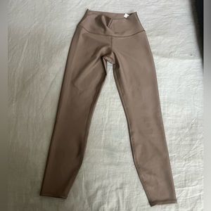 Alo Yogo 7/8 High-Waist Airlift Legging